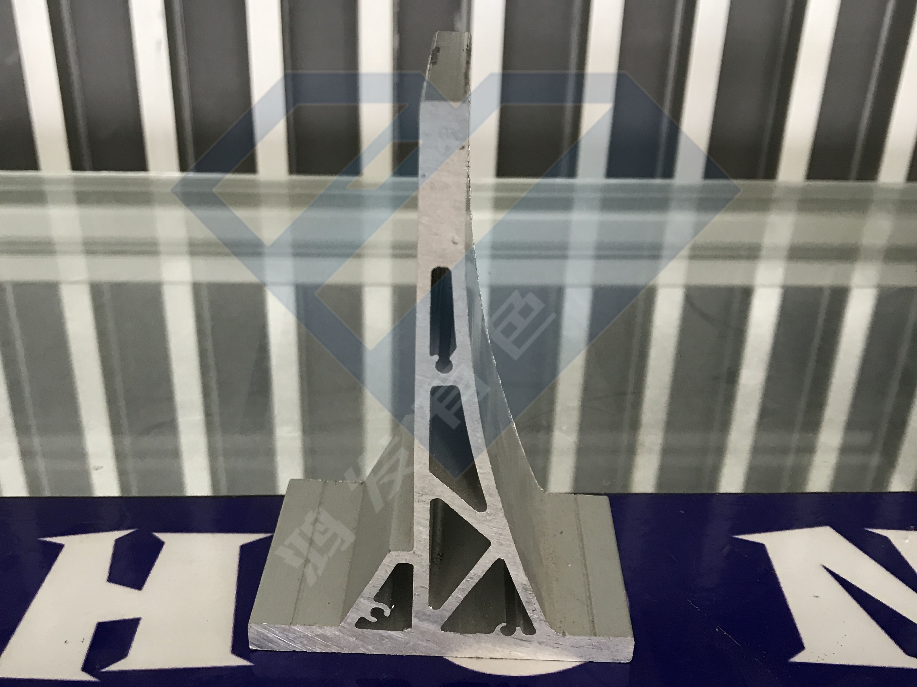 异形三角支架型材定制85*125，铝型材开模定制源头厂家