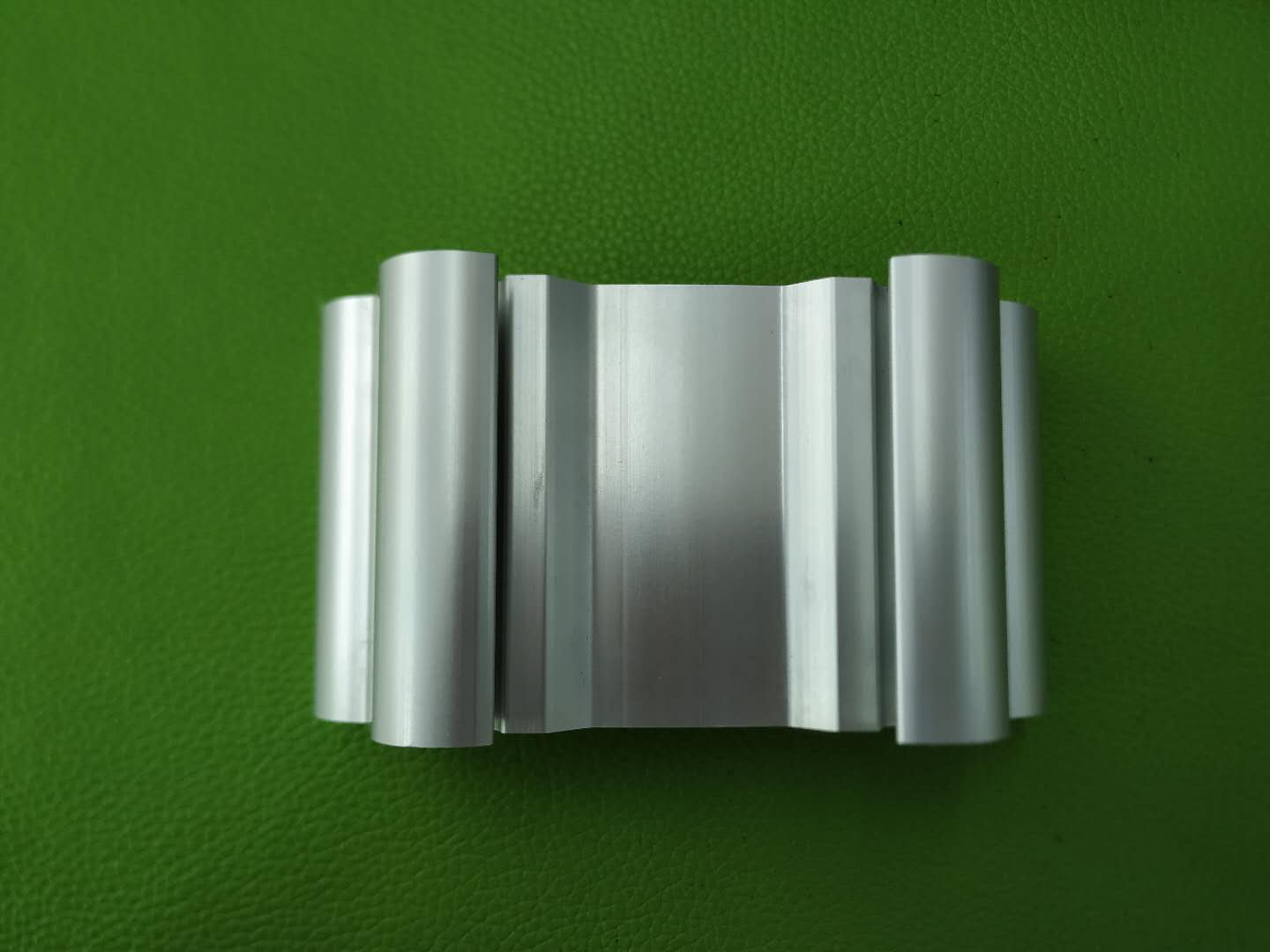 铝型材厂家开模定制通信设备组合式抱箍铝型材 可深加工处理