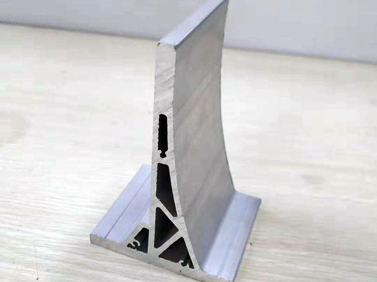 异形三角支架铝型材