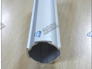 厂家生产铝合金精益管标准尺寸28mm 壁厚1.7 十字线棒铝型材